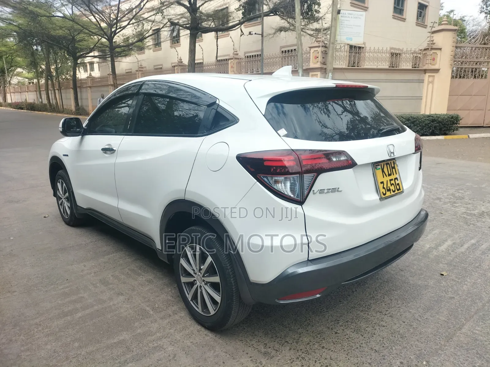 Honda Vezel 2015 White