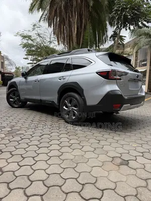 Subaru Outback Premium 2021 Gray