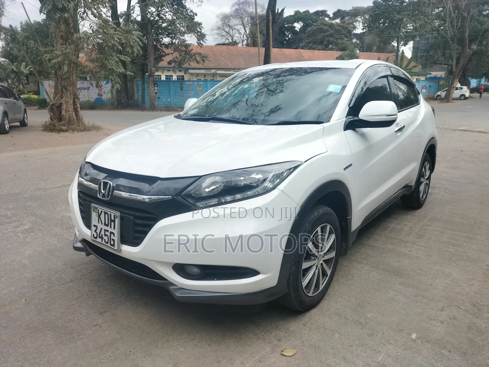 Honda Vezel 2015 White