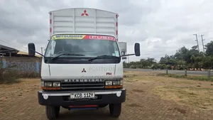 Mitsubishi Fh 215 2015 White