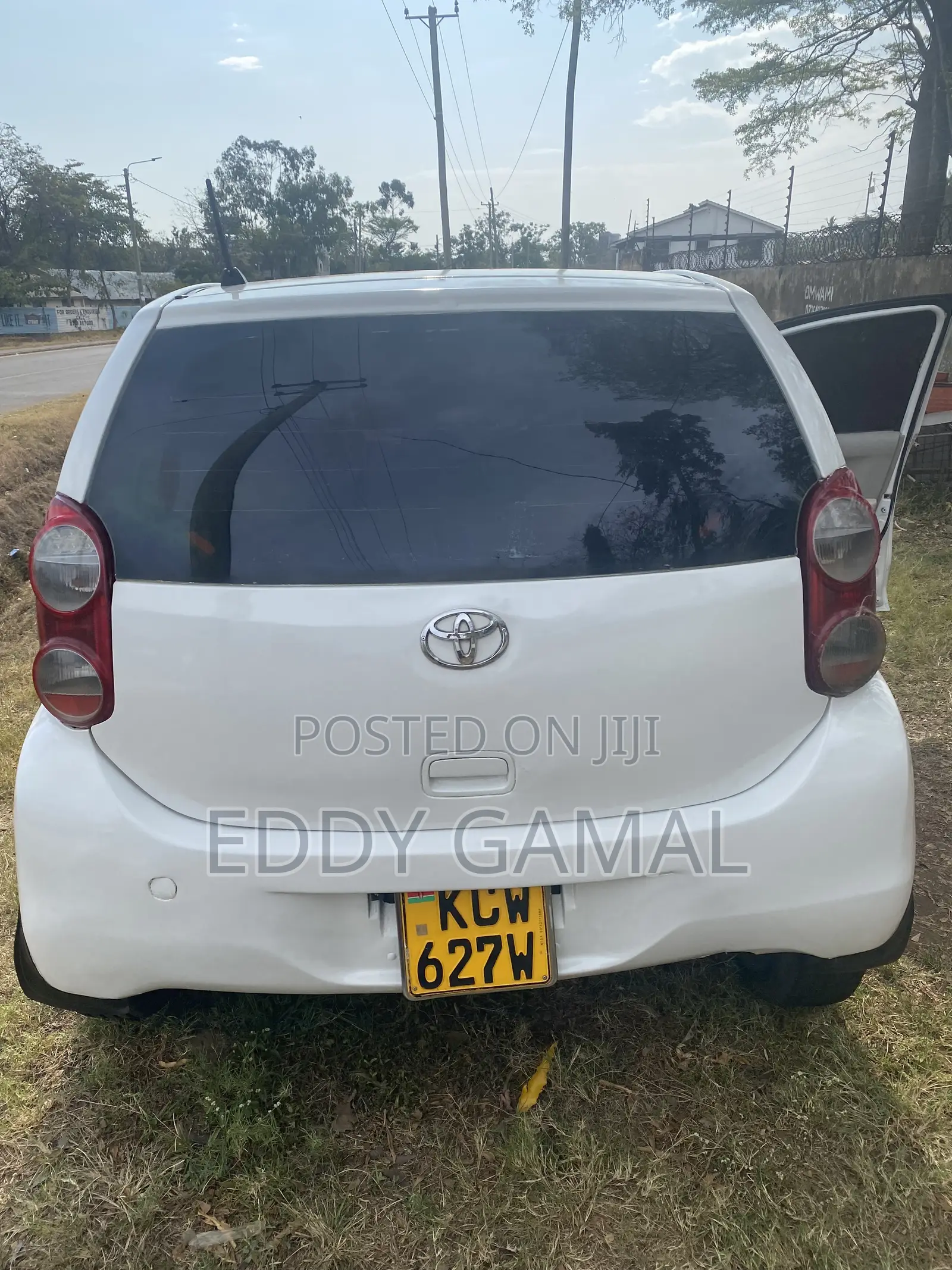 Toyota Passo 1.0 AWD 2013 White
