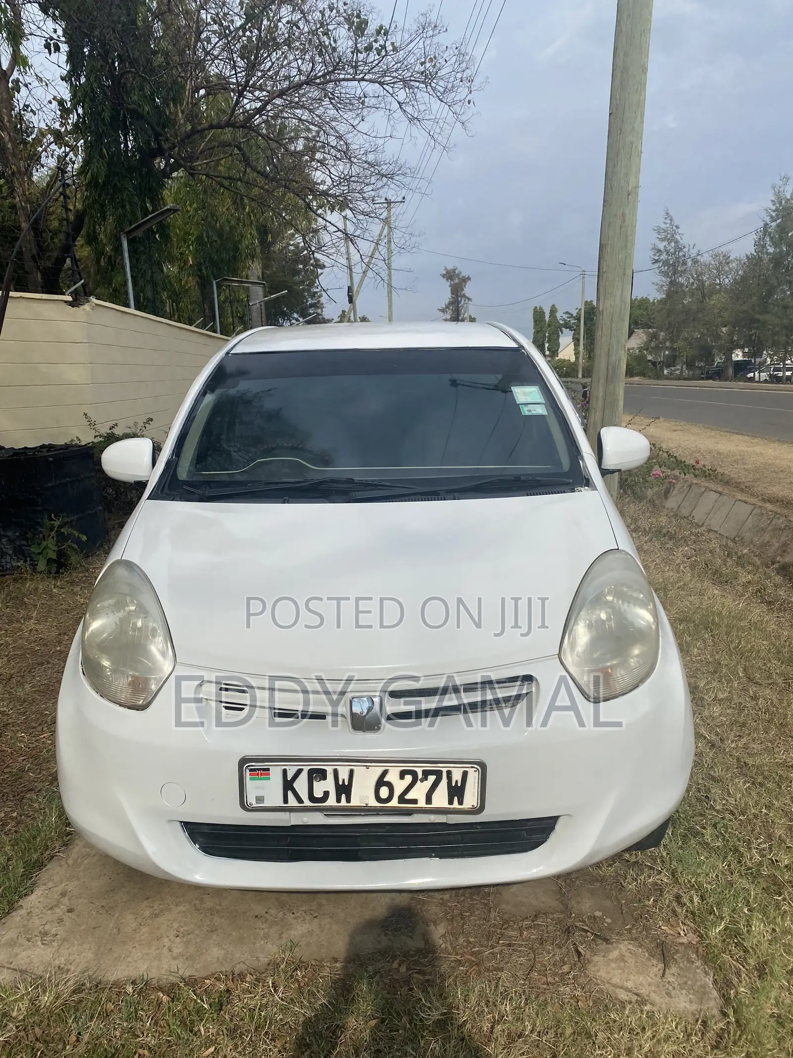Toyota Passo 1.0 AWD 2013 White