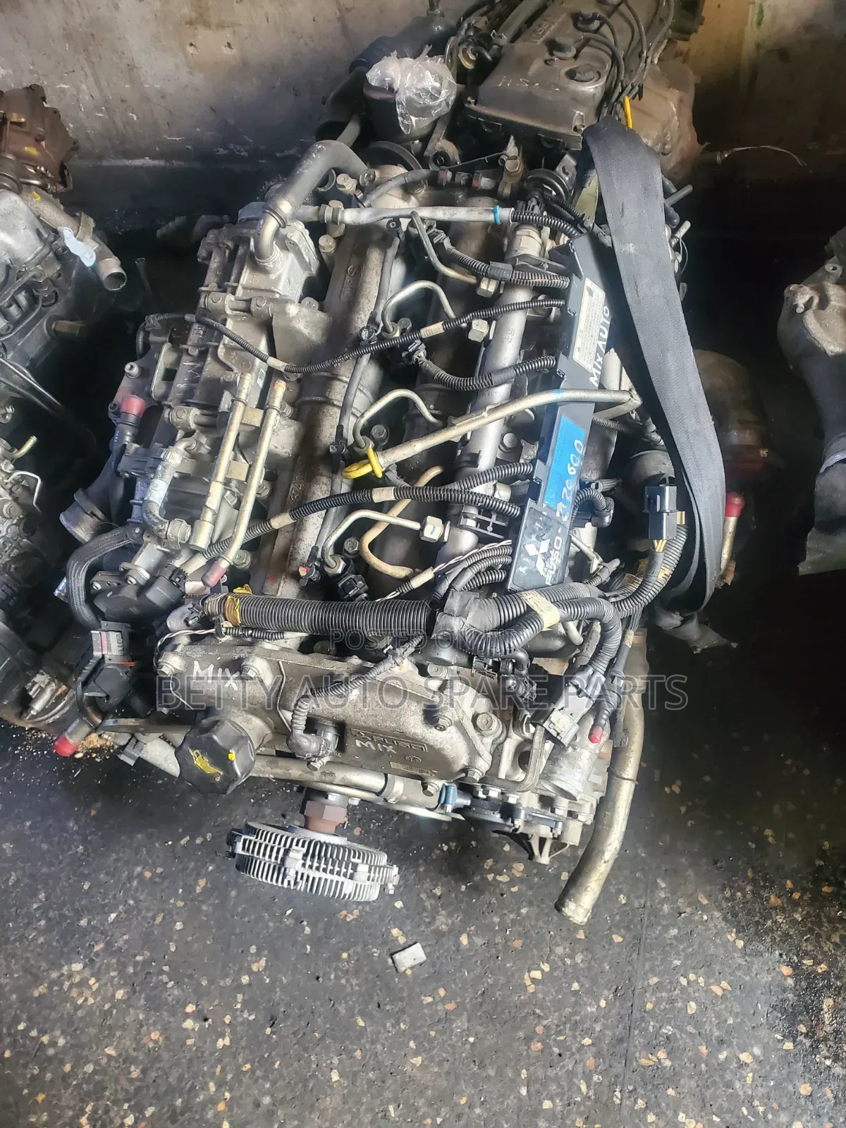 Isuzu 4p10 Compelete Engine