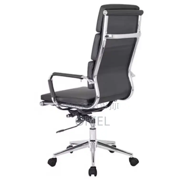Office Chair : Padded High-Back PU Leather Swivel Seat