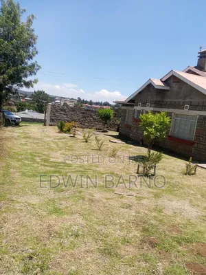 1/4 Acre Plot for Sale