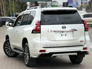 Toyota Land Cruiser Prado 2021 White