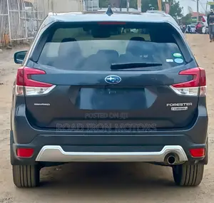 Subaru Forester 2.0XT Premium AWD 2018 Gray
