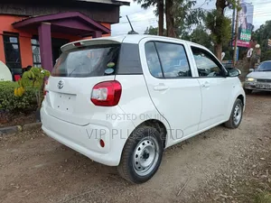 Toyota Passo 2019 White