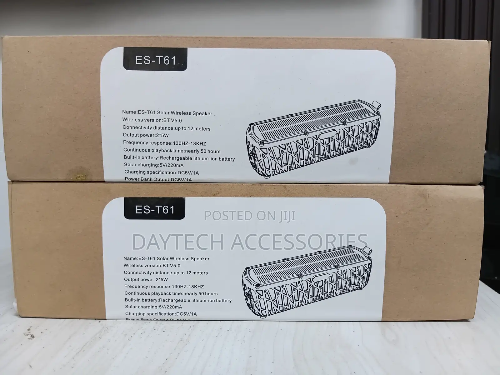 The ES-T61 Solar Wireless Speaker Portable Bluetooth 5.0.