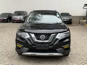 Nissan X-Trail 2.0 Hybrid AWD 2019 Black
