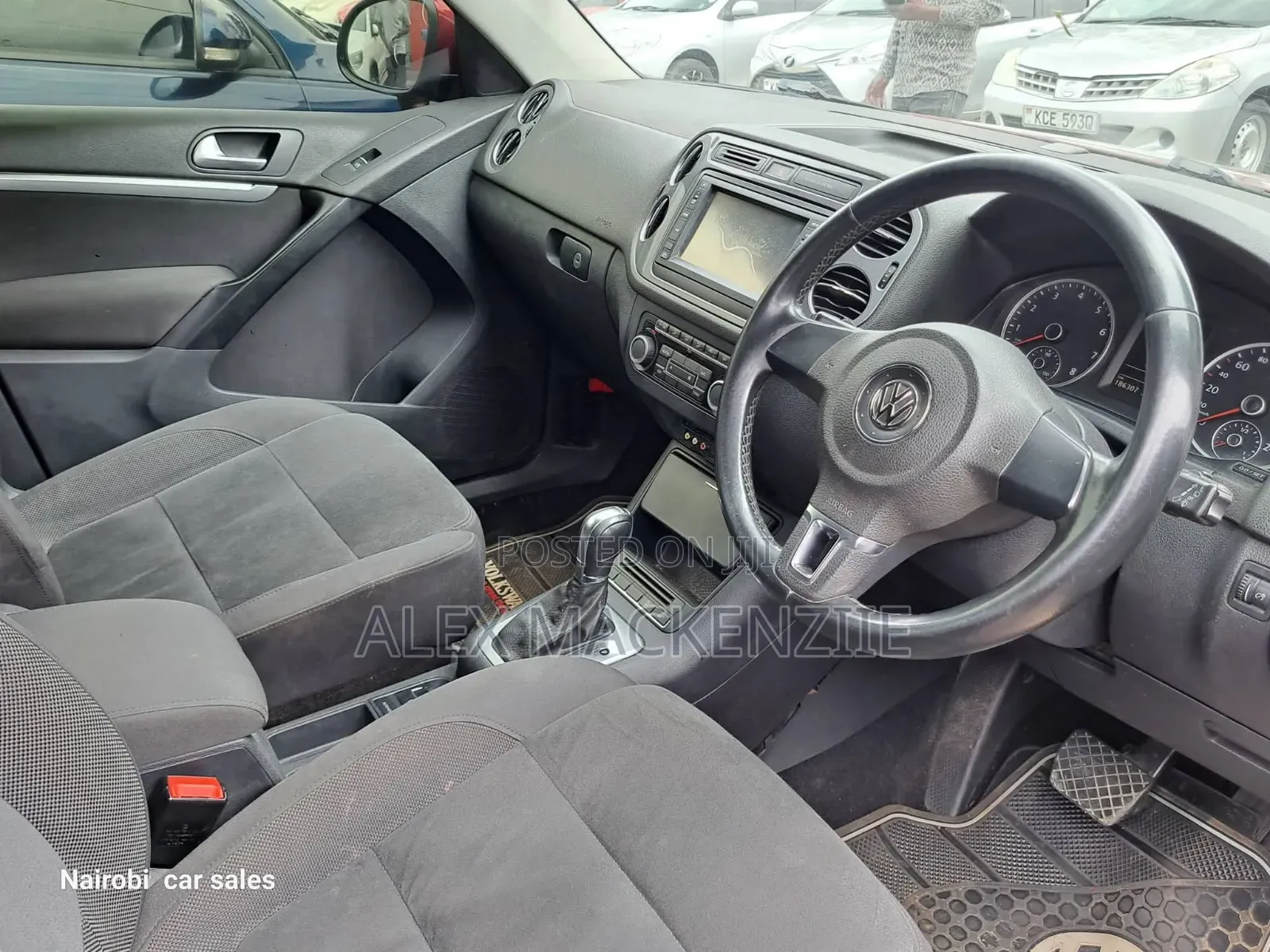 Volkswagen Tiguan 2011 Red