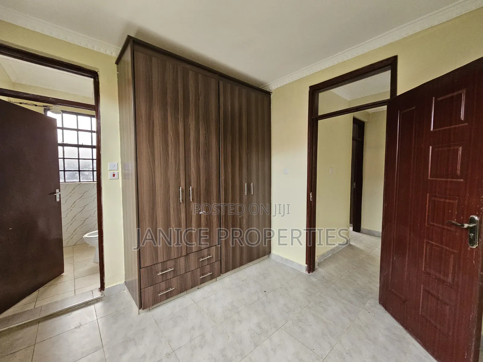3bdrm Bungalow in Orchard Park Estate, Kenyatta Road / Theta  for rent
