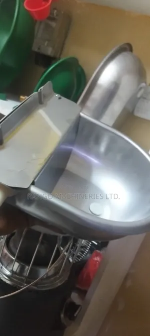Cow Drinker / Metallic Drinker