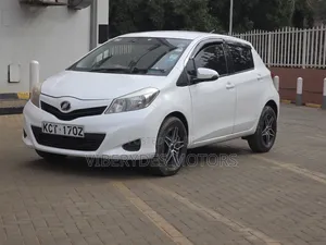 Toyota Vitz 2012