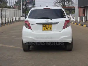 Toyota Vitz 2012