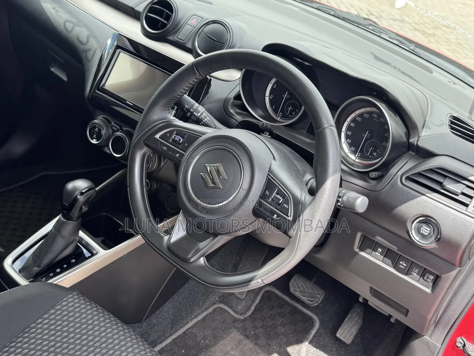 Suzuki Swift 2019 Red