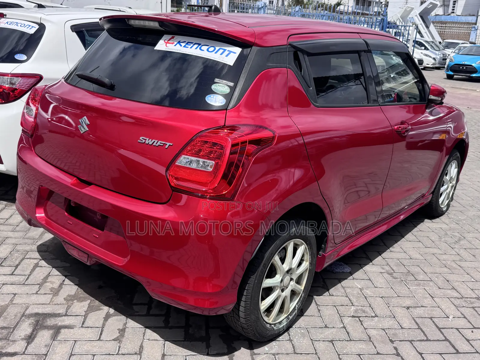 Suzuki Swift 2019 Red