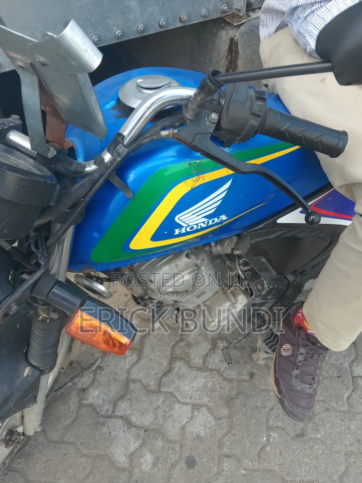 Honda CB 2019 Blue