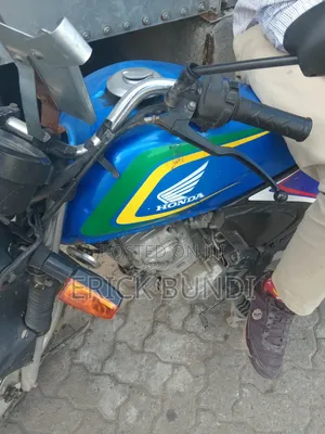 Honda CB 2019 Blue