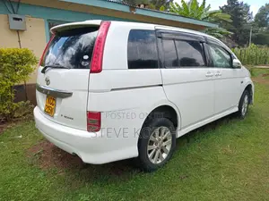 Toyota ISIS 2.0 G 2WD 2008 White