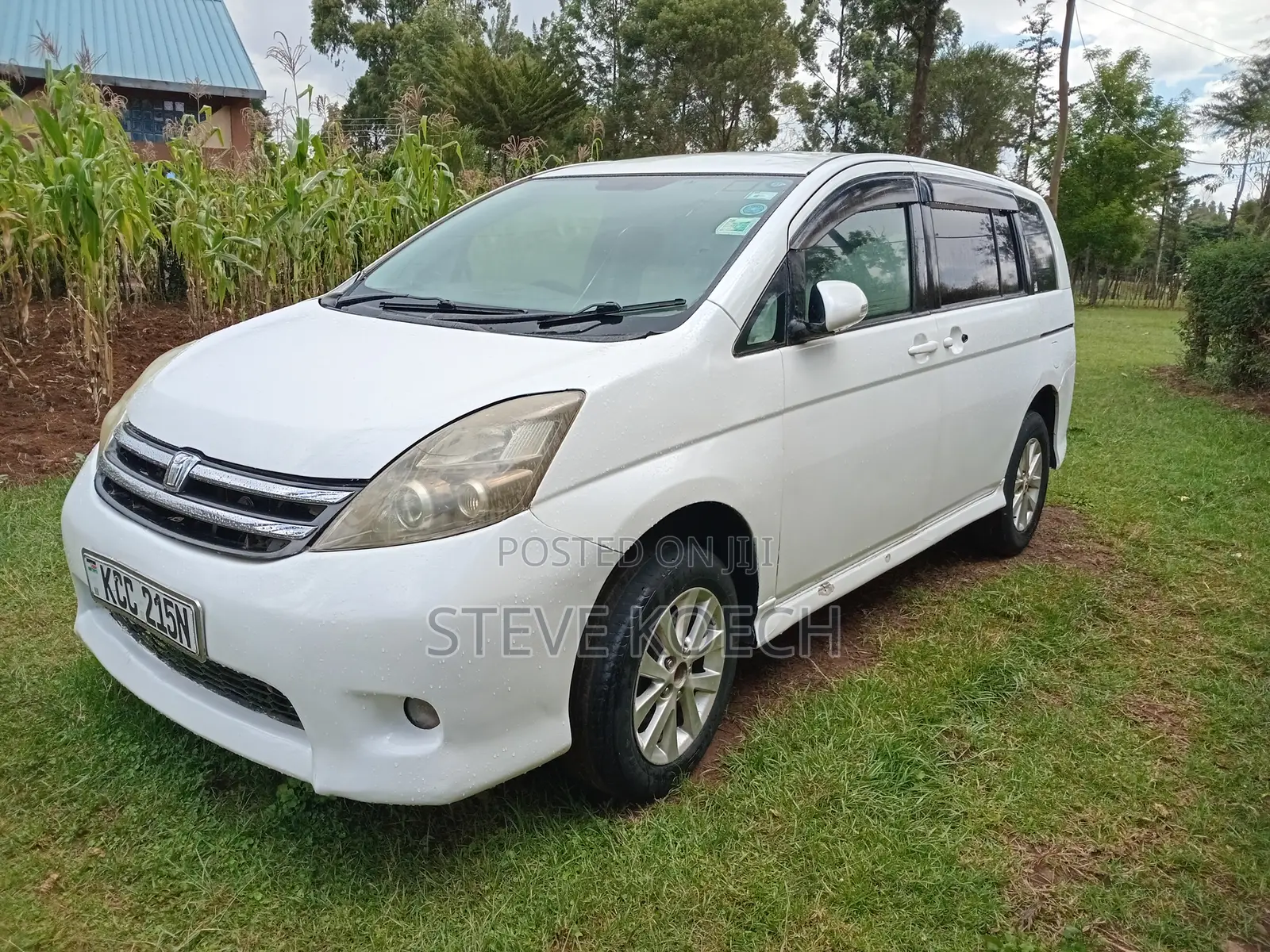 Toyota ISIS 2.0 G 2WD 2008 White