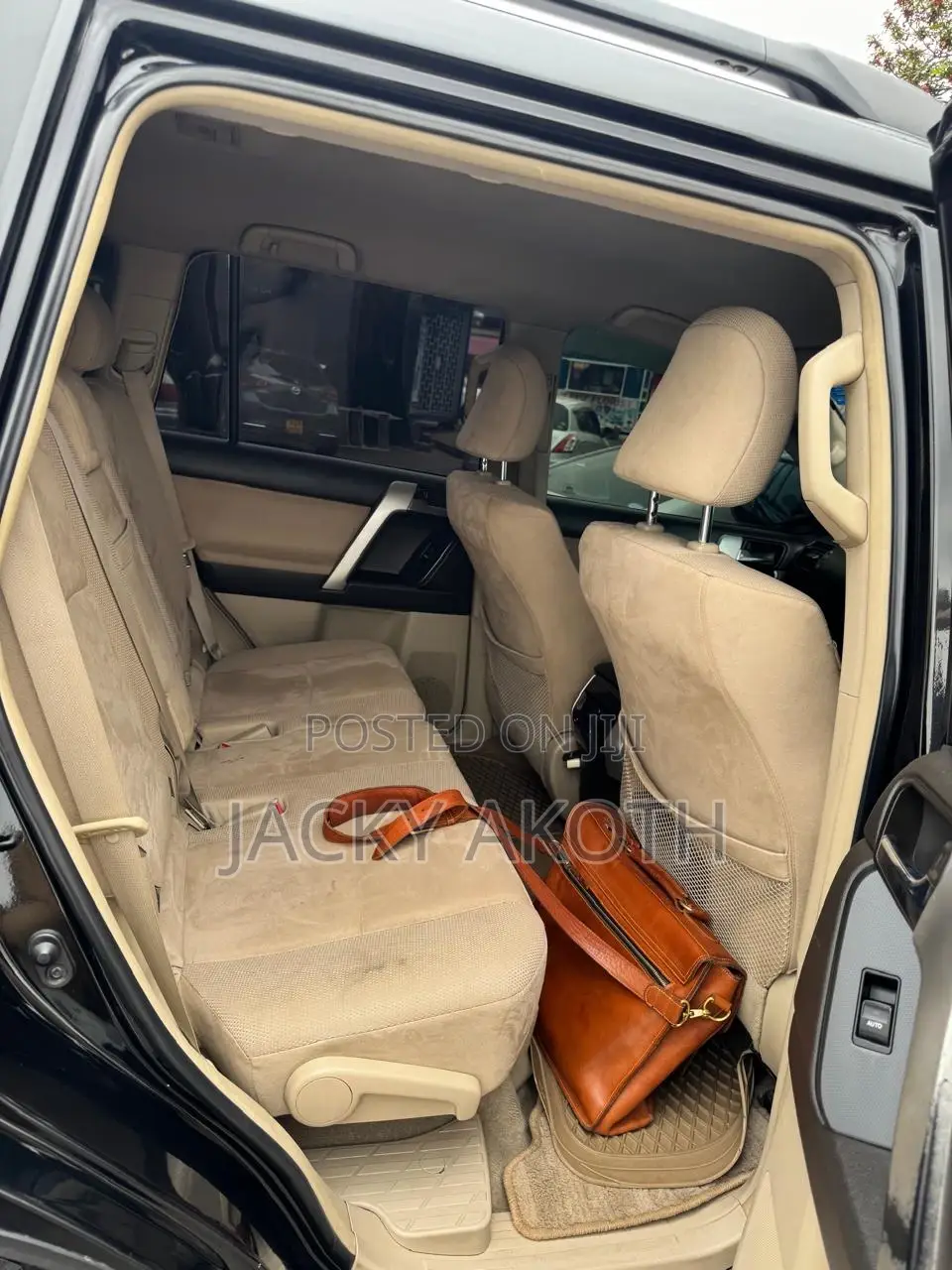 Toyota Land Cruiser Prado 2010 Black