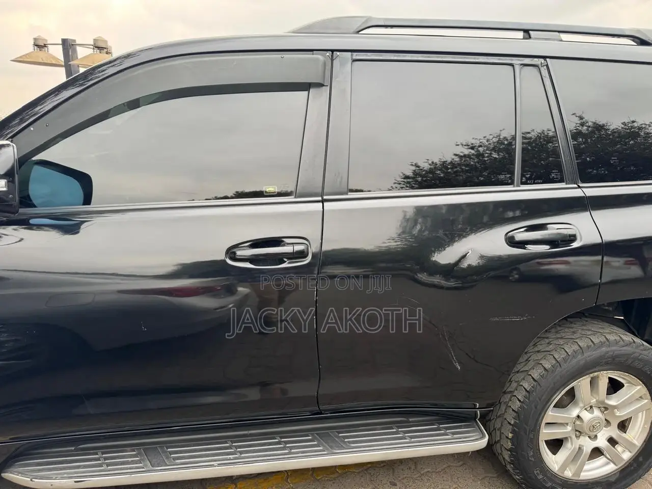 Toyota Land Cruiser Prado 2010 Black