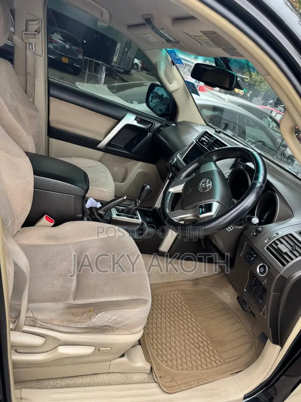 Toyota Land Cruiser Prado 2010 Black