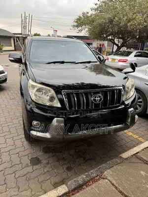 Toyota Land Cruiser Prado 2010 Black