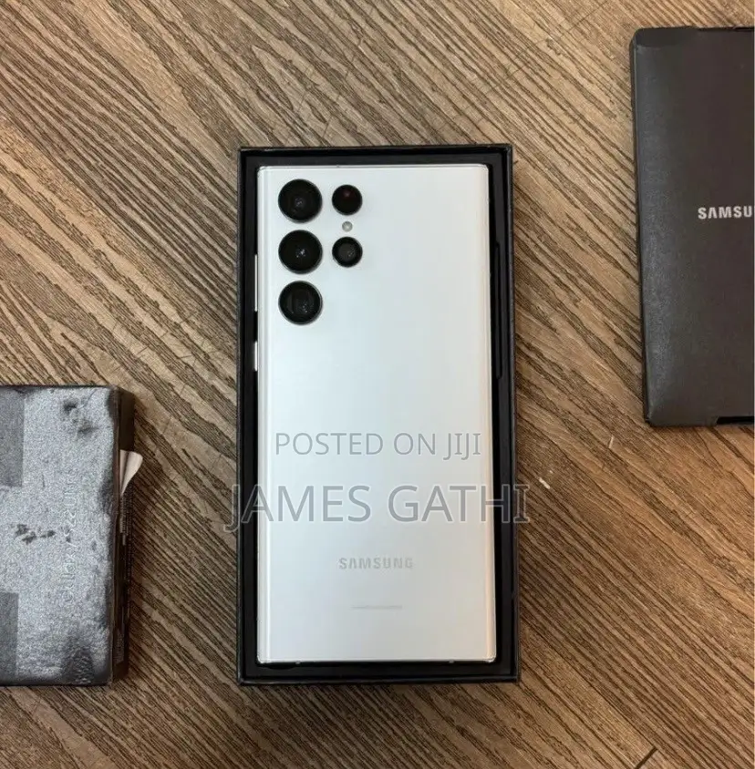 Samsung Galaxy S22 Ultra 256 GB White