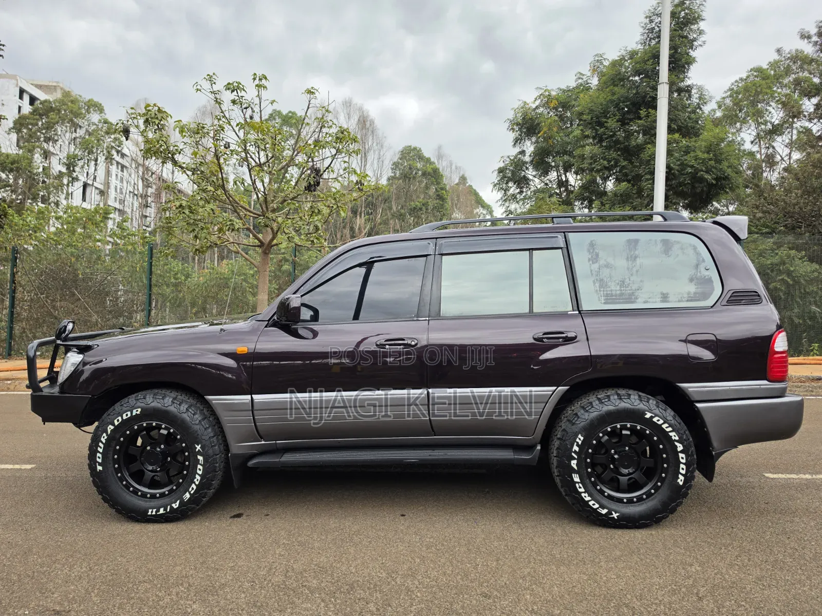 Toyota Land Cruiser Cygnus 4.7 2005 Burgundy