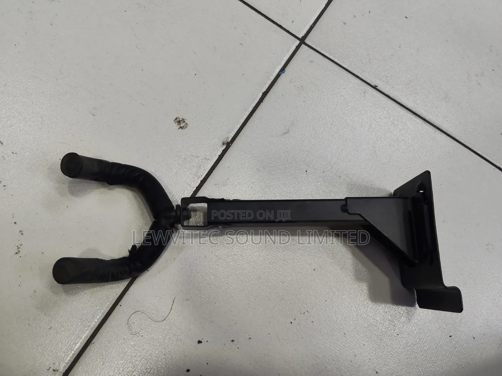 Guitar Stand Holder