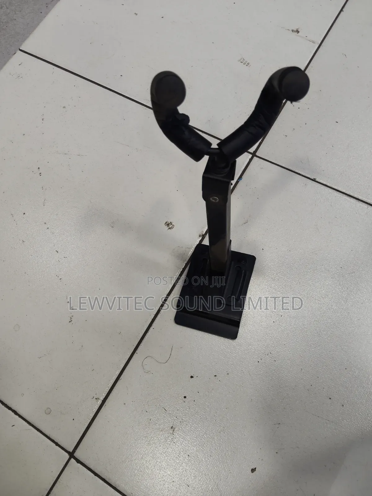 Guitar Stand Holder