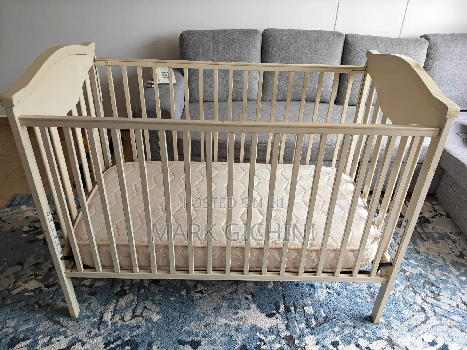 BABY COT (Woolwoths Second-Hand)