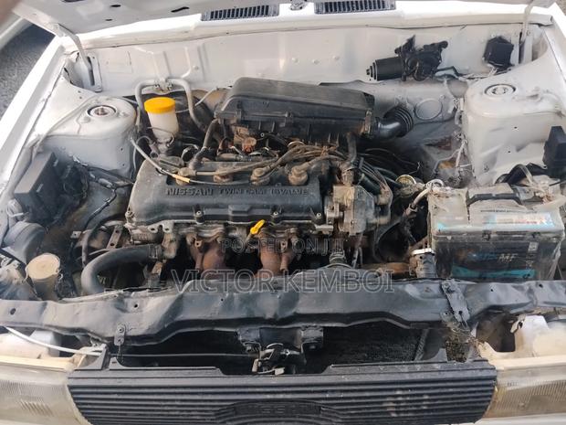 Nissan Sunny 1997 White - thumbnail 6