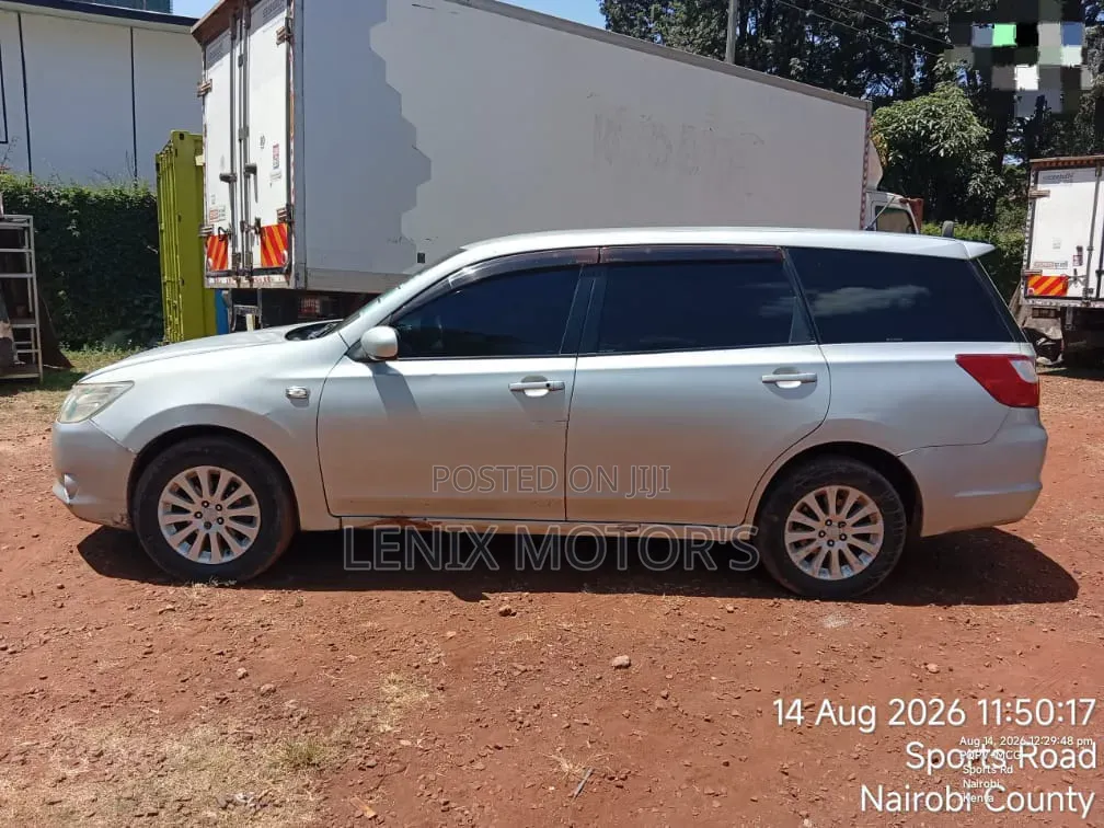 Subaru Exiga 2012 Silver