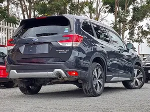 Subaru Forester 2019 Gray