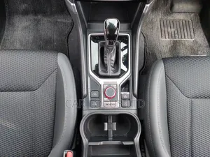 Subaru Forester 2019 Gray