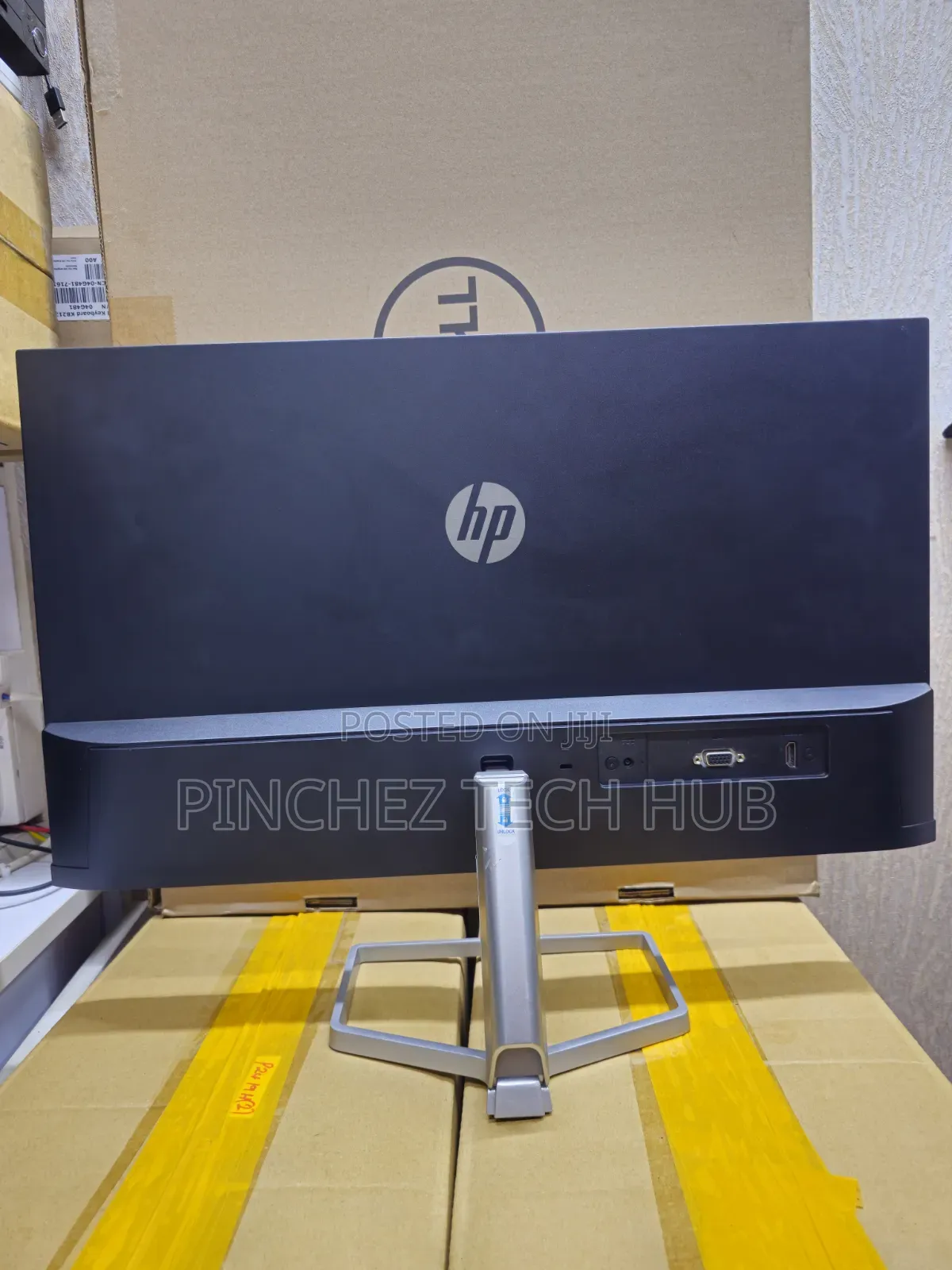 HP 524sf Monitor
24 Inches Monitor
1 Hdmi Port
1 Vga Port
100 Hz