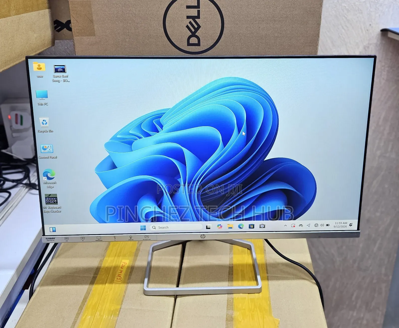 HP 524sf Monitor
24 Inches Monitor
1 Hdmi Port
1 Vga Port
100 Hz