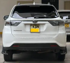 Toyota Harrier 2.0 2017 White