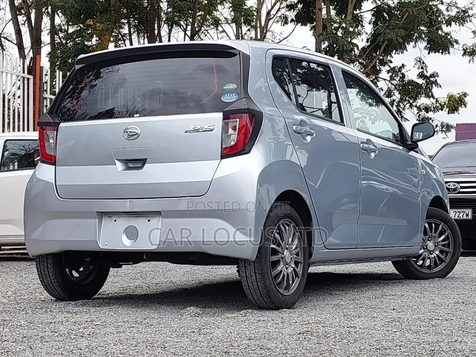 Daihatsu Mira 2019 Gray