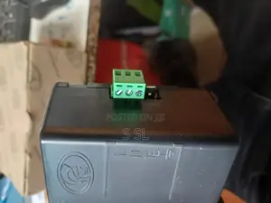 Centurion D6 Charger Kenya | 1.3A Smart Power Supply