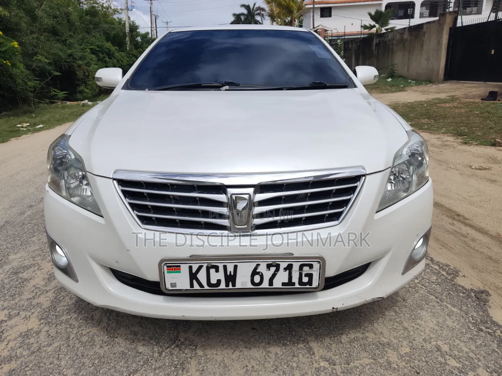 Toyota Premio 2012 White