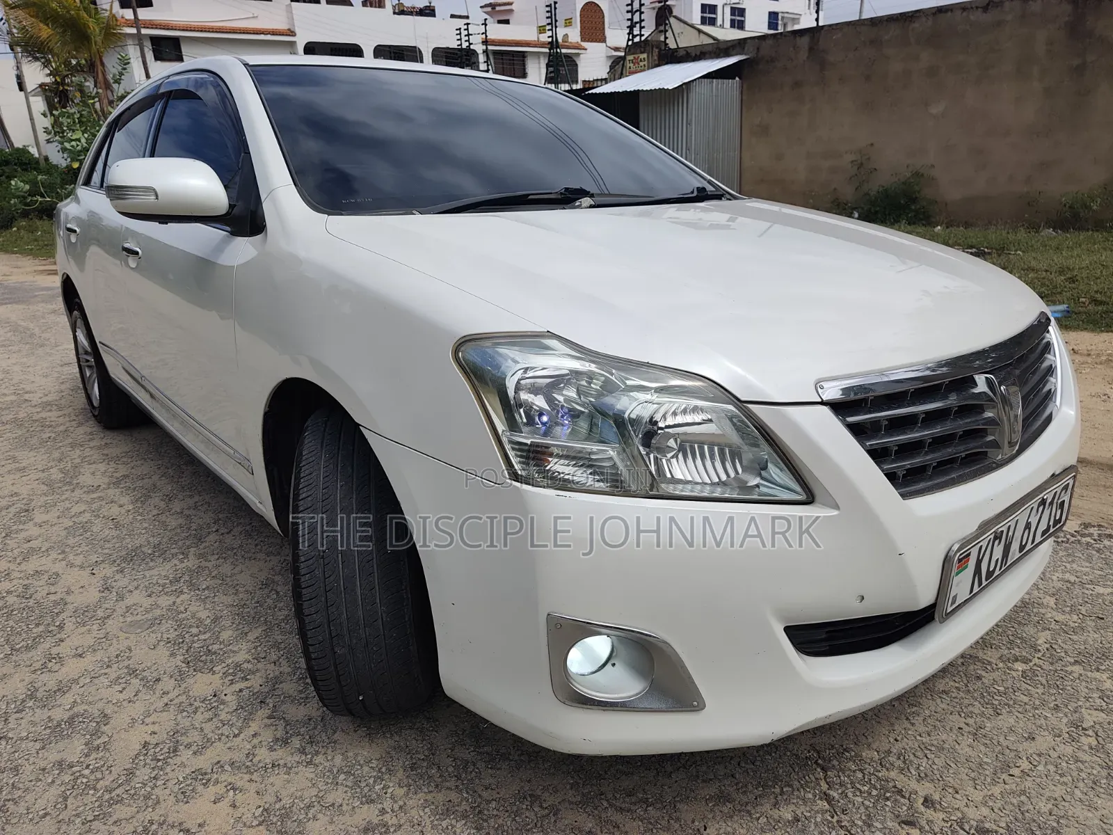 Toyota Premio 2012 White