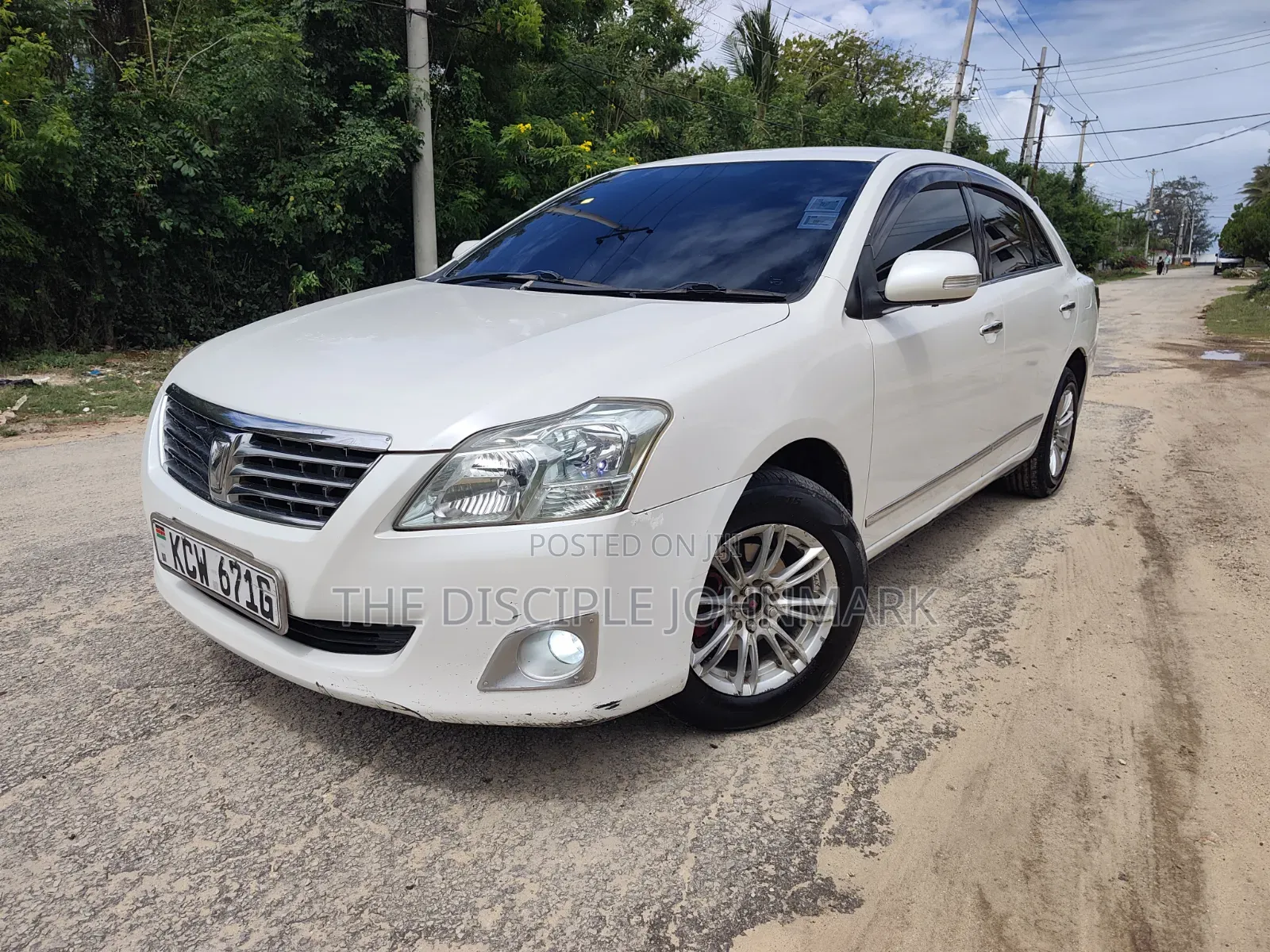Toyota Premio 2012 White