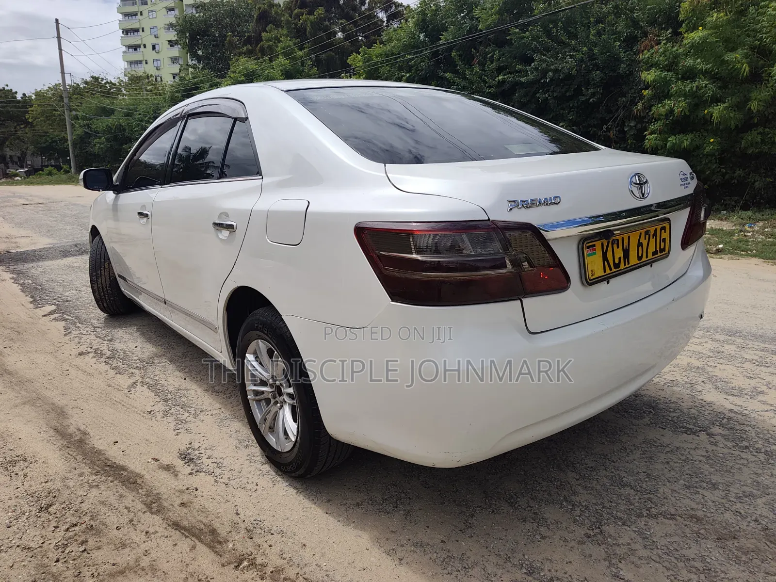 Toyota Premio 2012 White