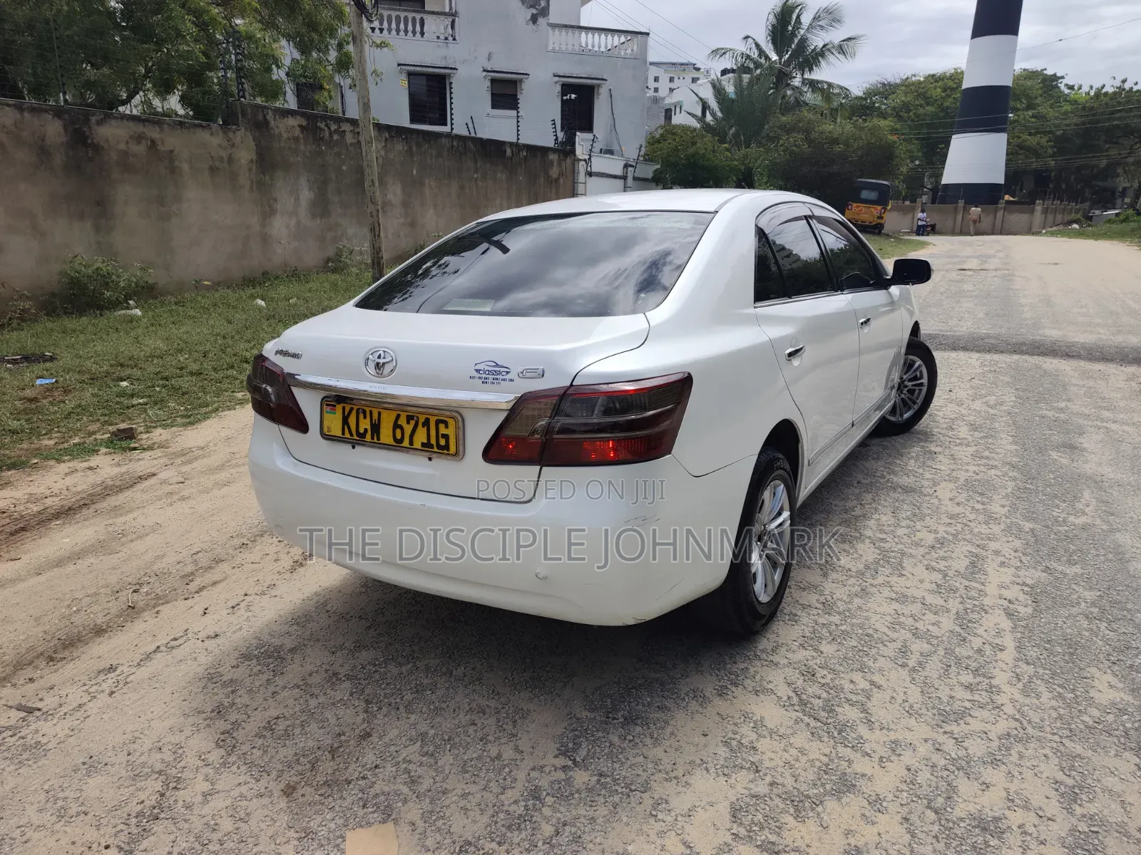 Toyota Premio 2012 White
