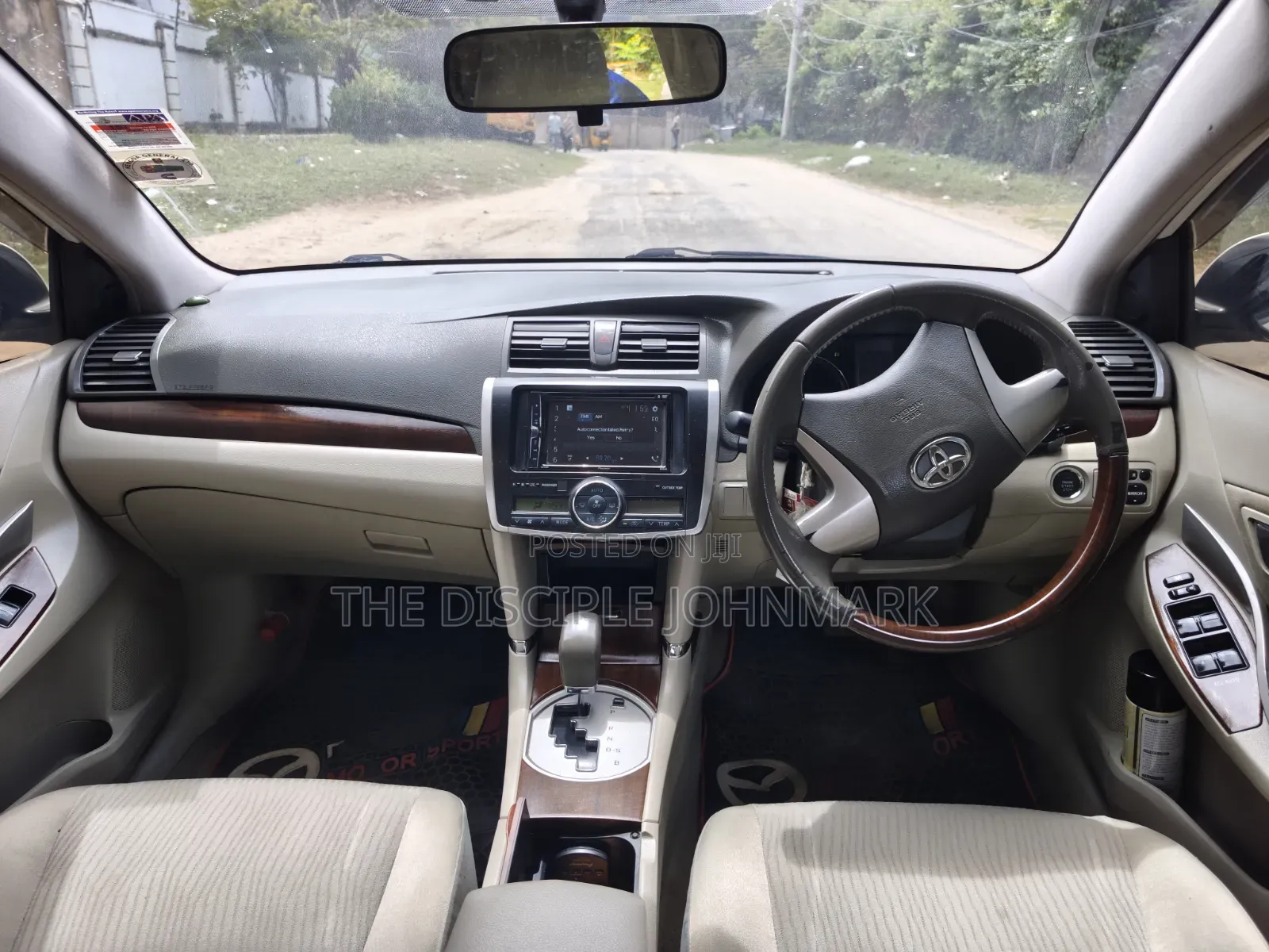 Toyota Premio 2012 White