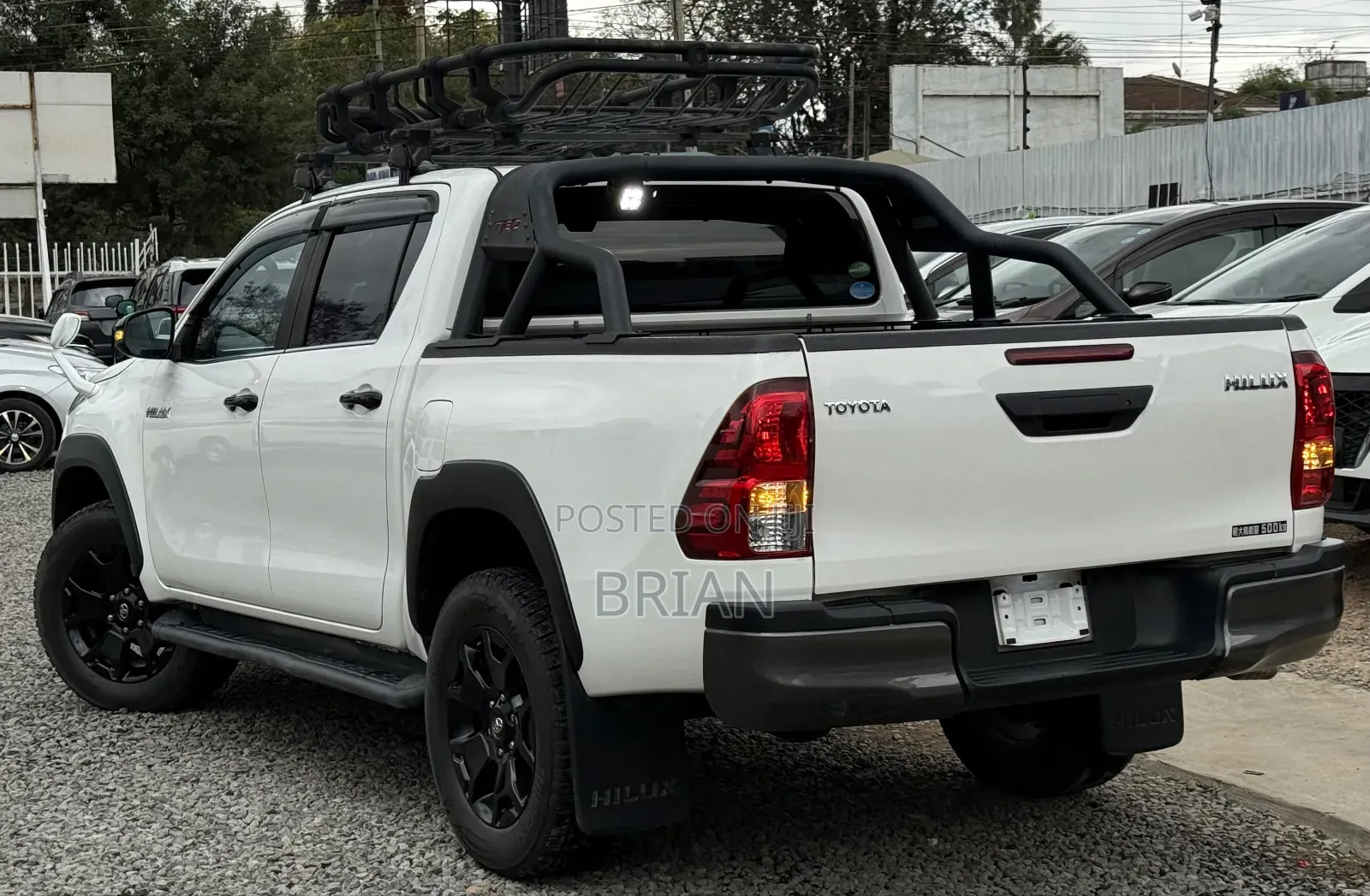 Toyota Hilux 2019 White
